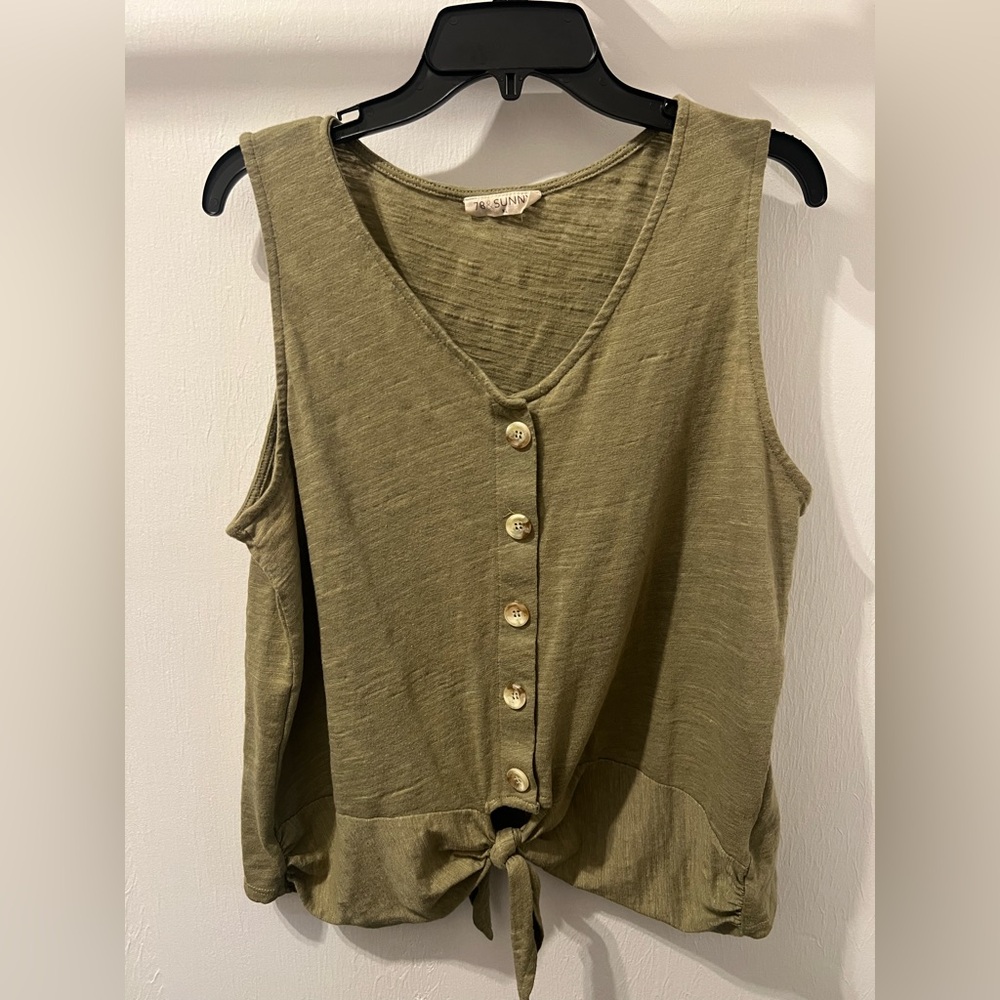 Sleeveless Button-Front Tank Top